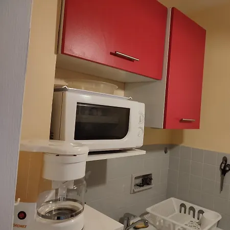 Apartment Balcon Sous Le Canigou T1 40m2 Cuisine Separee